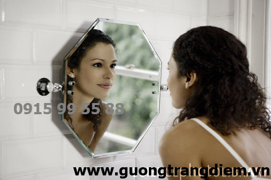 Nên soi gương thường xuyên hơn mỗi ngày Nên soi gương thường xuyên hơn mỗi ngày