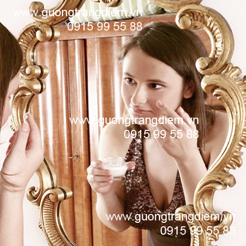 Bạn muốn soi từ đầu đến chân, hãy là chủ nhân của gương trang điểm treo tường toàn thân Womi SNK171 Bạn muốn soi từ đầu đến chân, hãy là chủ nhân của gương trang điểm treo tường toàn thân Womi SNK171